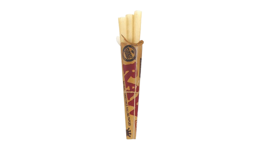 RAW Kingsize Cones 3-pack, pre-rolled rolling paper cones with natural hemp material, suitable for rolling large cigarettes.